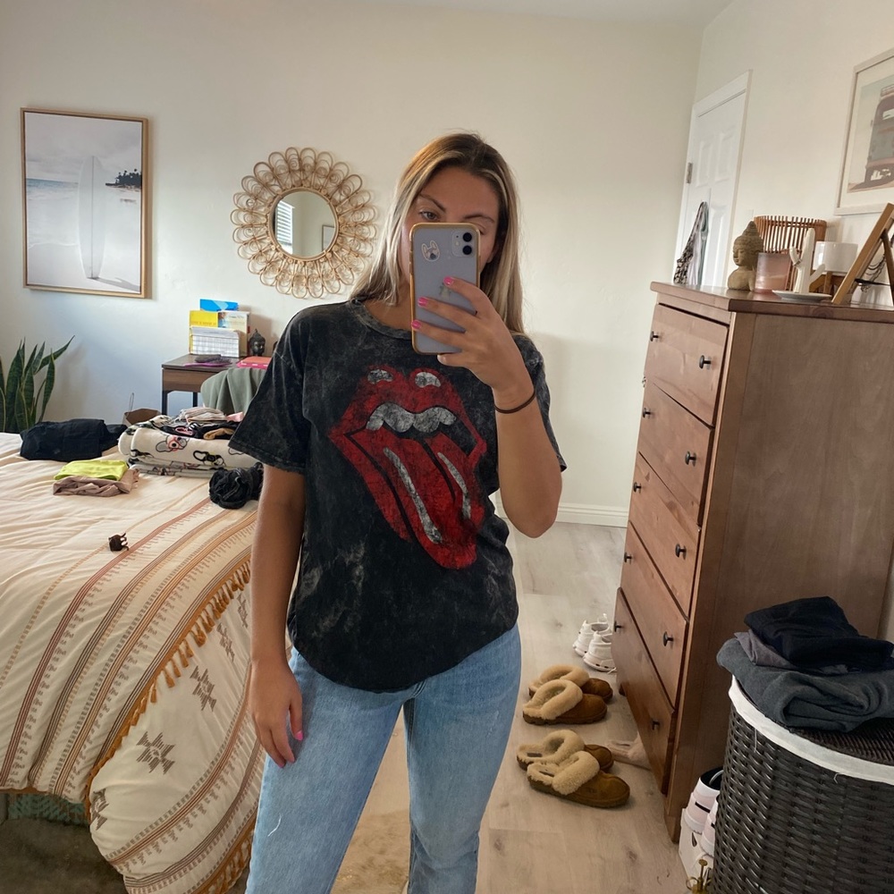 Rolling stone t shirt